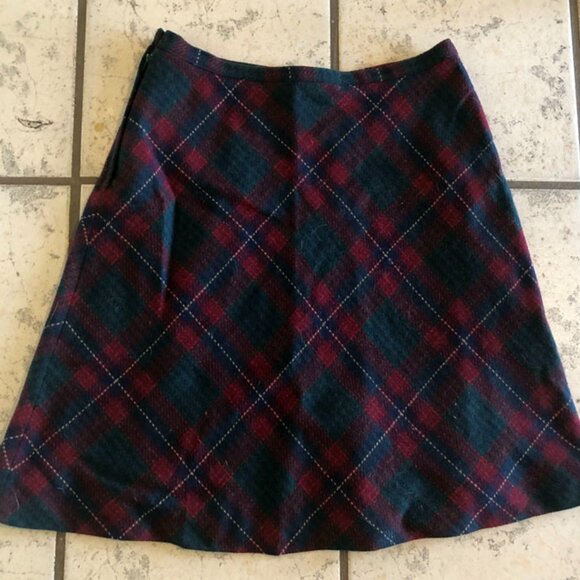 VINTAGE WOMENS NIPON STUDIO PLAID WOOL SCHOOL GIRL SKIRT SIZE 12 - Picture 3 of 3
